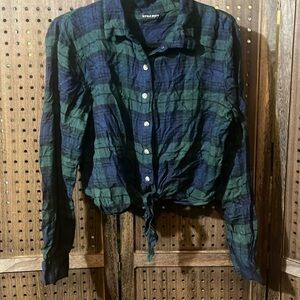 Style‎ Envy small flannel front tie